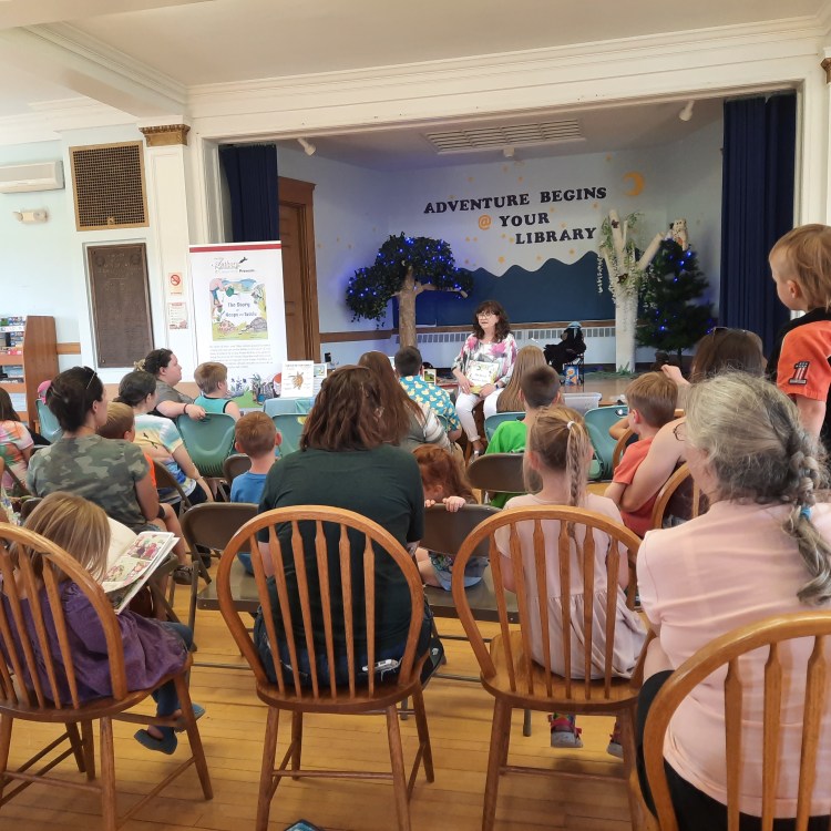 Author Diane Madden And Her Tortoise Neeps Delights Young Readers At 