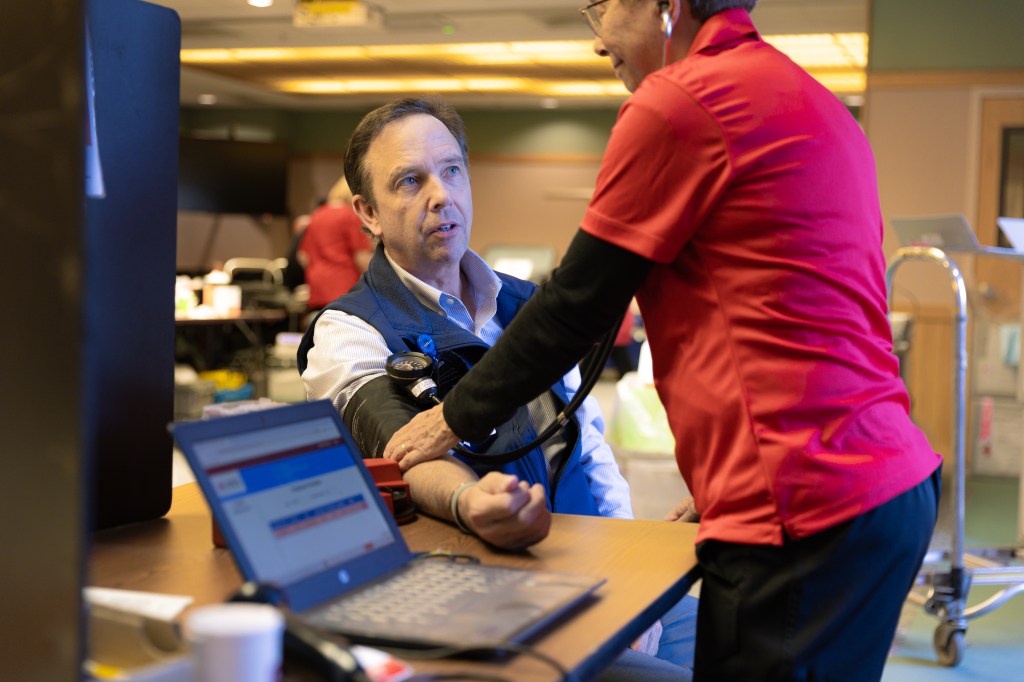 Blood drive continues through Red Cross’ Sleeves Up virtual campaign