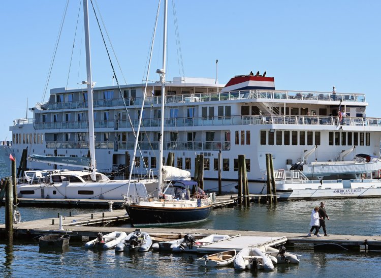 cruise ship bar harbor me