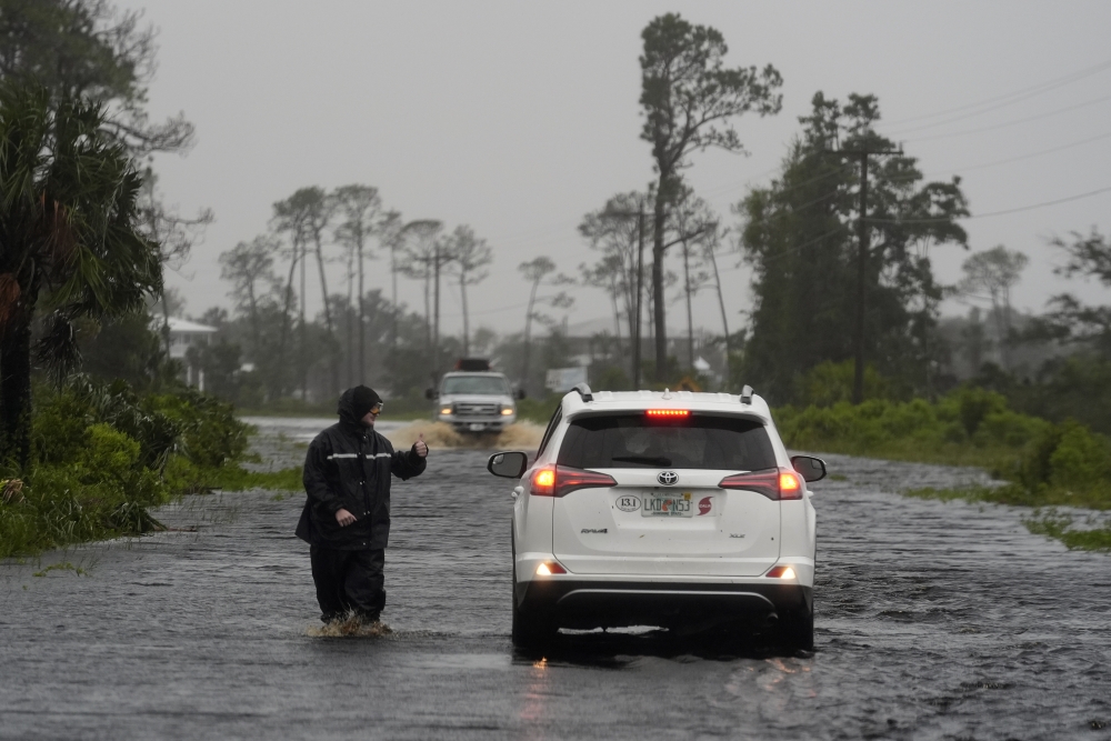 Tropical Storm Debby hits Florida with floods, threat of record rain in