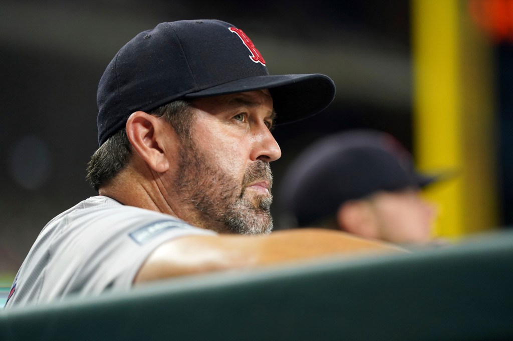 Why Red Sox enlisted Jason Varitek, 53, to hit batting practice for fantasy football