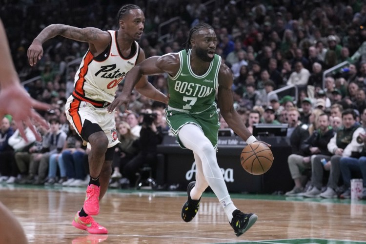 Pistons Celtics Basketball
