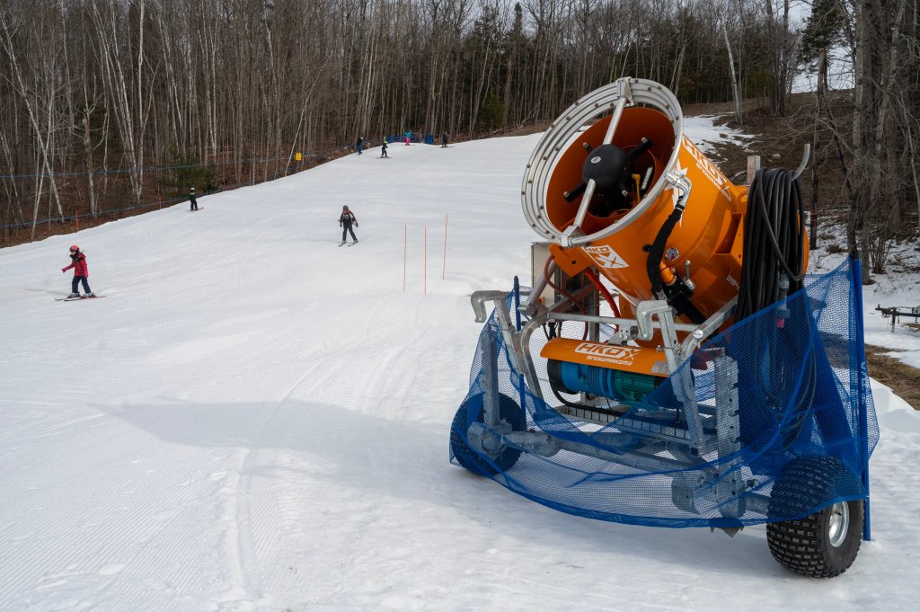 Warming winters turn Waterville into unexpected skiing destination