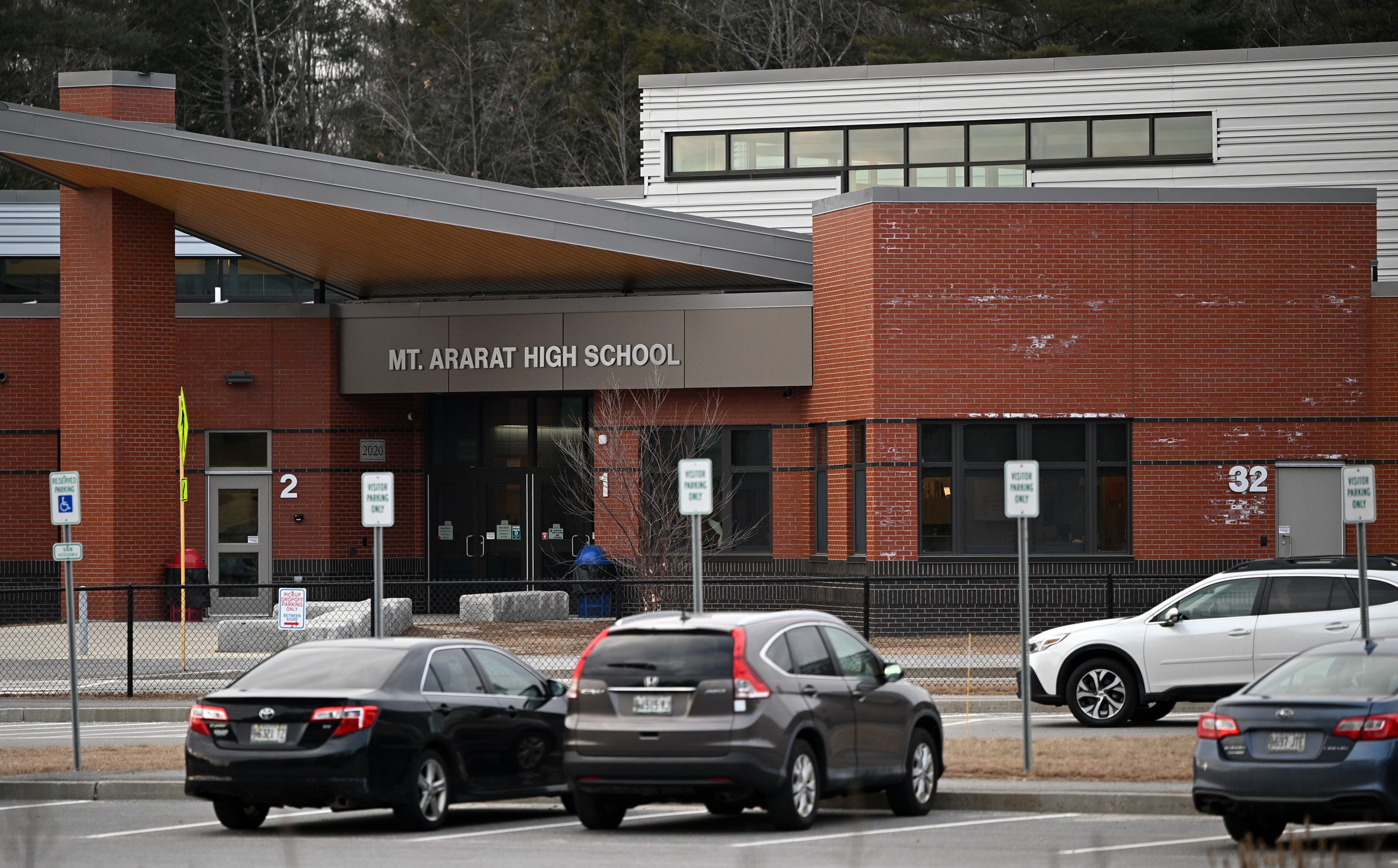 Support for suspended Mt. Ararat hockey player led to season’s abrupt end