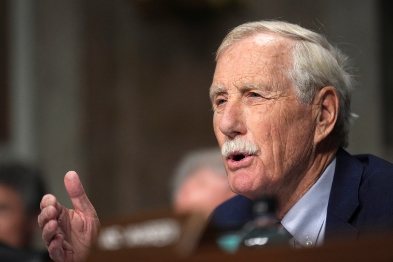 Angus King co-sponsors effort to repeal funding bill provision allowing senators to sue government