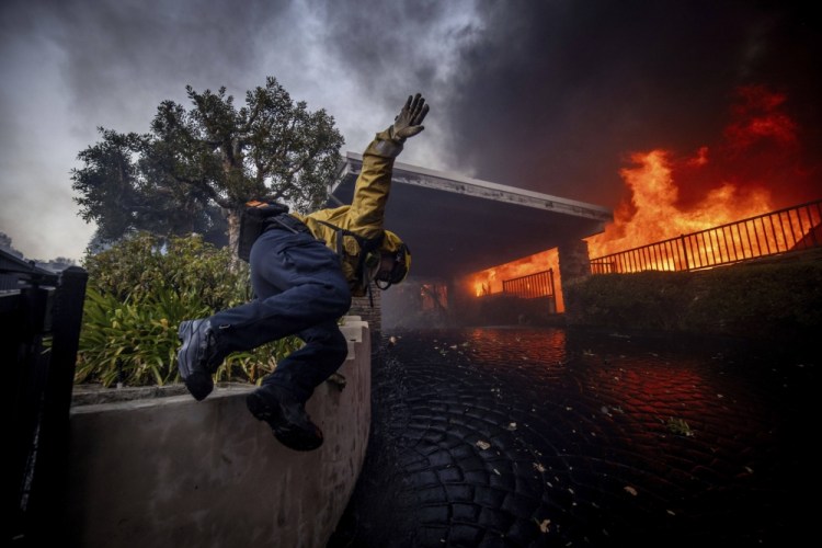 APTOPIX California Wildfires