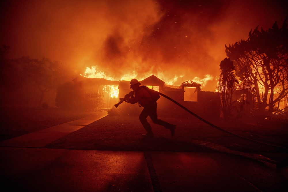 California Wildfires Trump Water