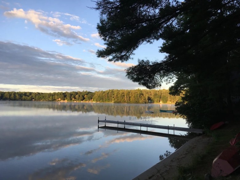 Elevated bacteria levels close swimming areas in Raymond, Scarborough and Rockland