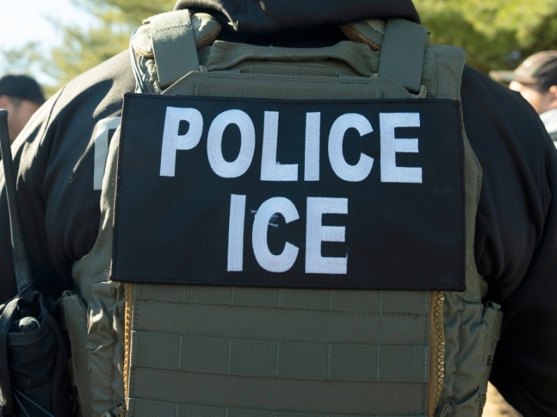 ACLU asks judge to find that immigrants who are arrested have right to bond