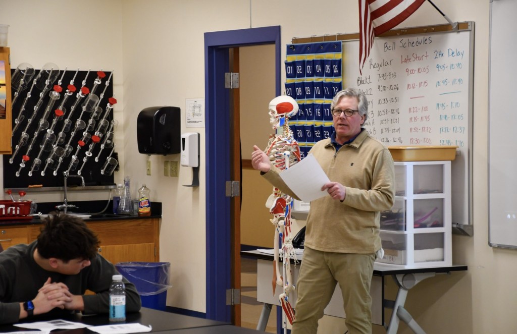 Kennebunk High School students equipped with in-demand science technology