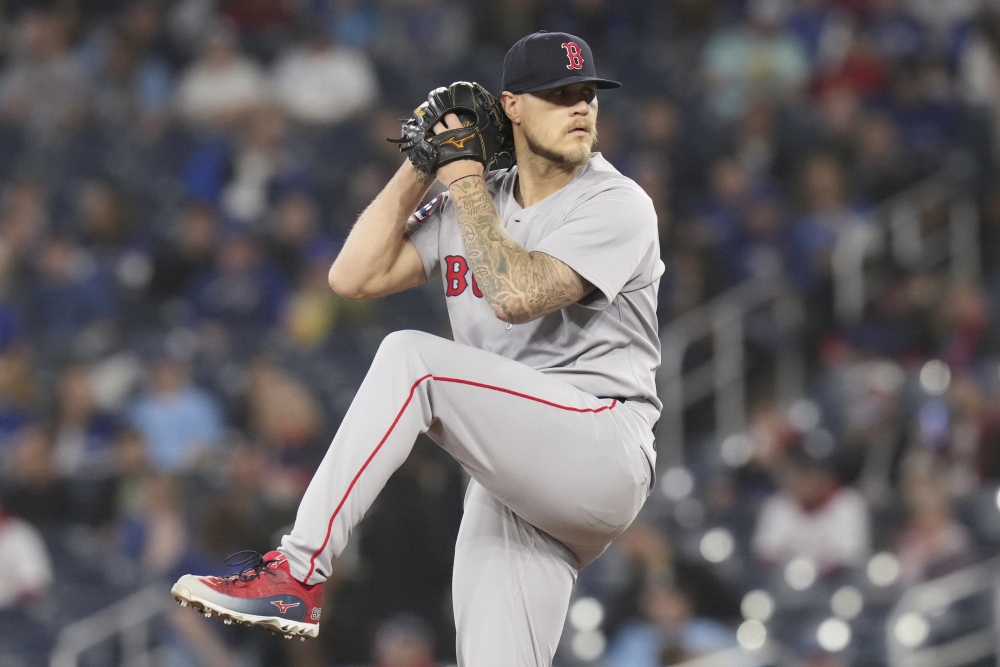 Houck, Dobbins set for rehab appearances in Portland