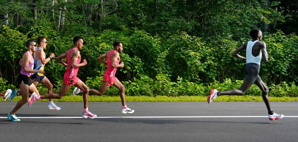 Who will win the Beach to Beacon 10K? These runners have a good shot